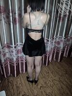 美女教师，性格好