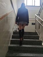 外表清纯内心骚的反差妹0