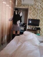 外表清纯内心骚的反差妹1