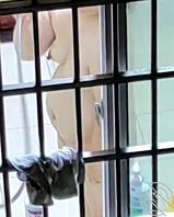 偷拍表妹妈妈洗澡0