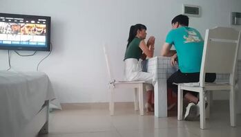 据说是母子，不知道有没有喜欢看后续的！