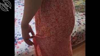 婚房主卧拿下物业人妻0