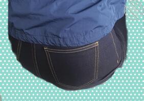 厕拍生两娃的大屁股少妇1