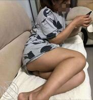 绿母献母爱好者偷拍身边的亲人0