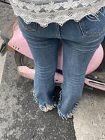 表妹的屁股内裤偷拍2