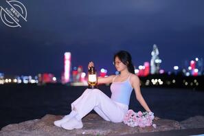 昨天七夕和男友过完就去服侍黑爹的闺闺黄轩～大家喜欢吗～带着名字评价羞辱她1