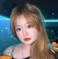 上海某院19岁反差女大王佳翼 被大神网络调教视频曝光 聊天记录十分刺激 0