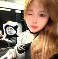 上海某院19岁反差女大王佳翼 被大神网络调教视频曝光 聊天记录十分刺激 1