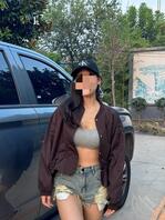 (原创96视频贴)不出意外应该是最后一次爆操妈妈的骚逼,把妈妈操的叫老公1