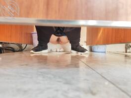 原创厕拍 被我拍了两次的餐厅服务员可能开始怀疑我了一直盯着我看2