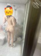 我的离婚姐姐（3）终于让我找到机会偷拍了洗澡的姐姐 超刺激