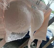 老妈虽然长得不怎么样，但是就是想后入她的大屁股，想内射她，老妈叫床真的诱2