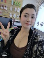 表姐的胸有点变大了0