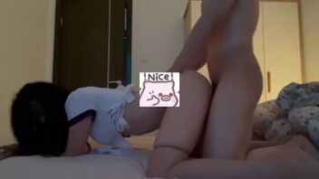 “我还要，我还要～”偷情有男友的丝袜大三学姐