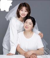 男友现在总想操我妈妈 每次草我都会忍不住的喷水 我是不是对不起妈妈