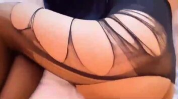 搭讪邻居貌美人妻，趁她老公不在家就开房操了