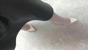 妈妈的丝袜高跟骚脚0