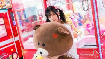 30岁辣妈漫展COS萝莉,漫展回家竟然被人。。。。0