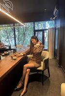 母狗李爽喜欢足交经常脚踩男人的精液，这双骚脚不知道被多少男人的精液侵泡过1