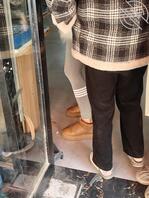 带着口罩也遮不住她的清纯1