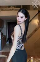 我叫王庆琳，舞蹈生。本人投稿每天自慰，和很多男人做过，想被评价羞辱可约2