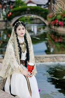 云南大理骚逼老婆被单男内射，我在一边看着太爽了0