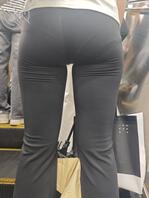 小姐姐紧身瑜伽裤1