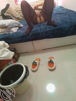 (原创剧情一)去哥哥家串门,发现嫂子穿着黑丝自慰2