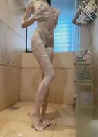 父女乱伦(原创4)裸体浴,想在洗澡间里被爸爸操2