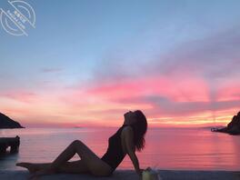 绝对真实:讲述自己第一次和老婆认识就在火车上激情的事情。2