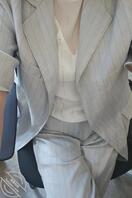 老婆上班发骚在办公室露出自慰，又到厕所自拍&middot;&middot;想找人勾引她