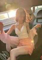 【真实原创】在姐姐毫无防备的情况下,我上去把姐姐按在了床上开始拔裤子1