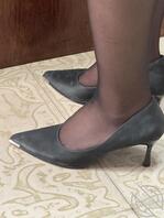 偷拍骚同事的黑丝高跟2