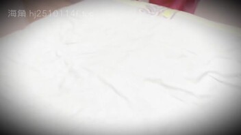 231、口爆巨乳姐姐，姐姐为我定制侧边开叉裙陪粉红丝袜，简直无法自拔