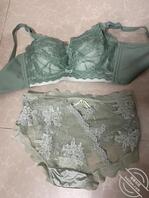 分享我妈的内衣1