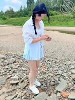 【海角原创】大中午的姐姐让我陪她捡石头,回到家说内裤都湿了全是水2