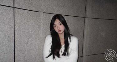 知道你们喜欢看嫩的，刚成年，评论区走起2